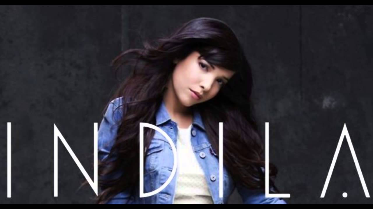 Индила лучшее. Индила певица. Французская певица индила. Indila фото певицы. Indila (Адила Седрая).